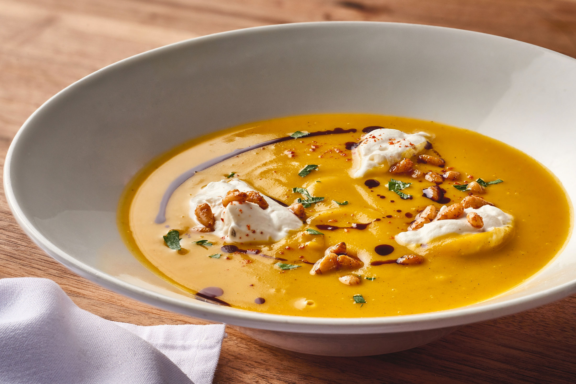 aaronvan_food_photography_enzos_hideaway_butternut_soup