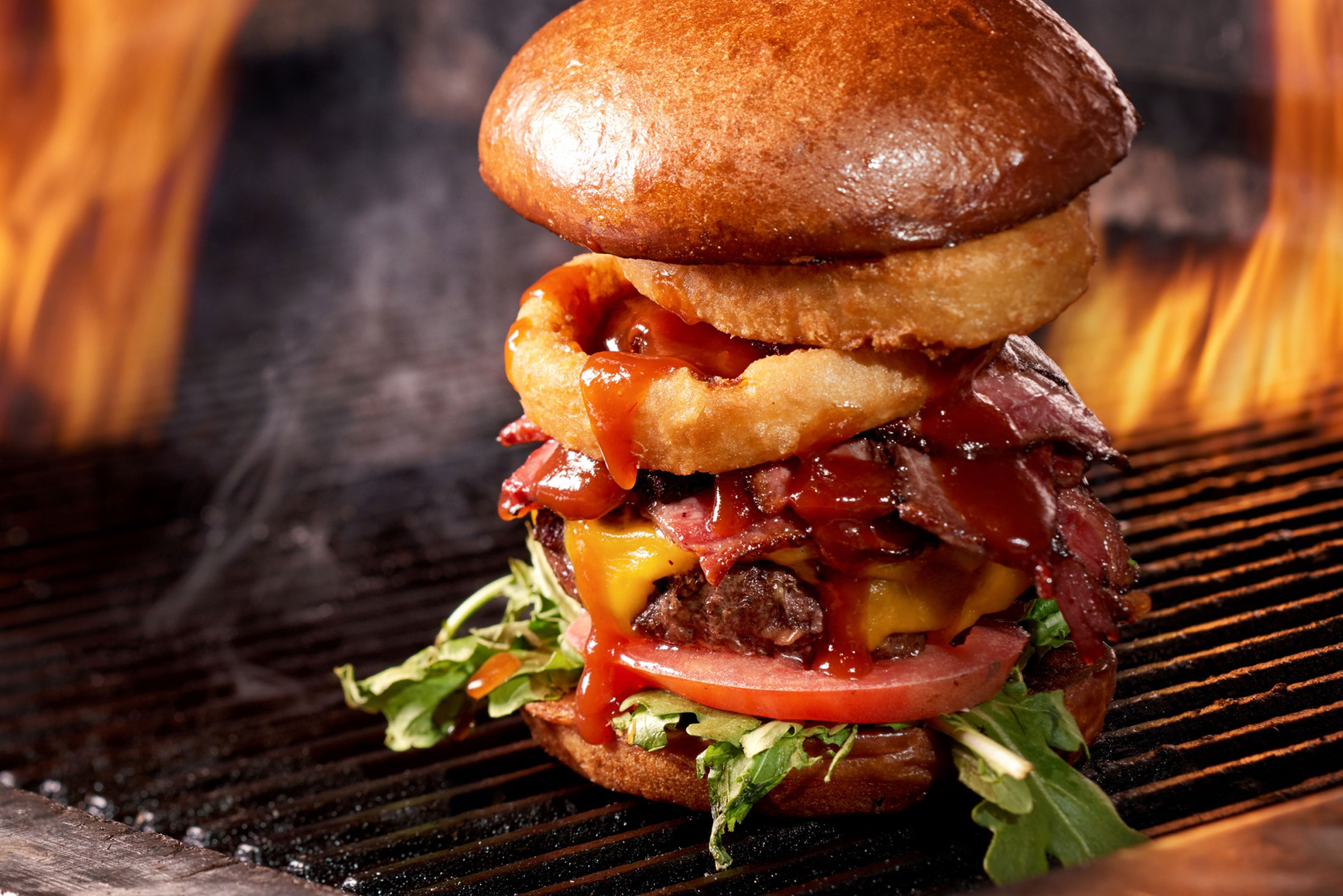 aaronvan_food_photography_whiskey_burger