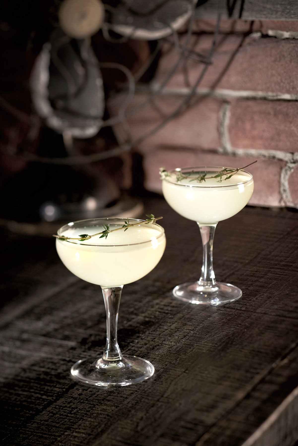 beverage_drink_photography_disney_springs_orlando_enzos_hideaway_limoncello_gimlet