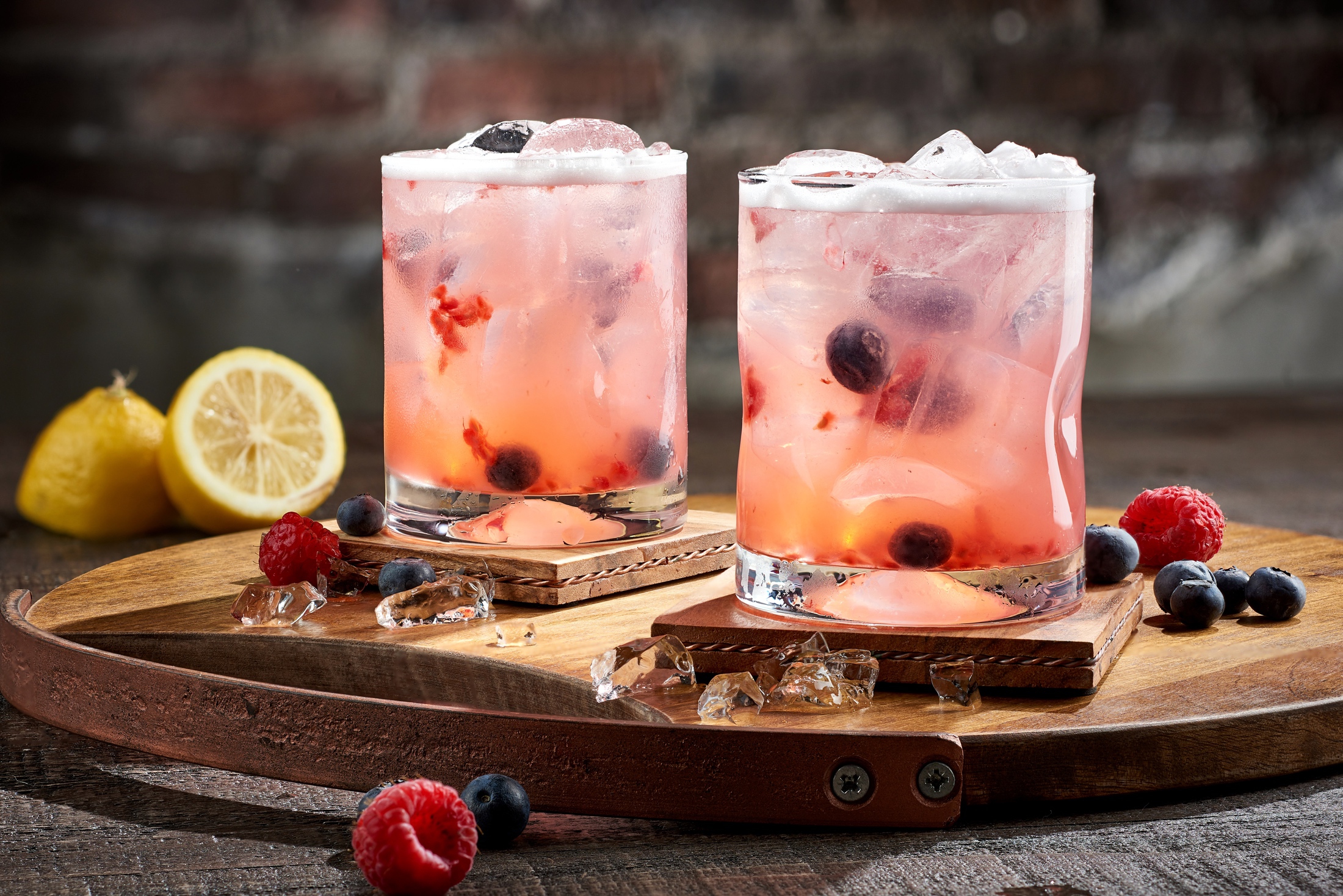 cocktail_berry_smash_the_edison_disney_springs_commercial_beverage_photography